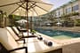 Aryaduta-courtyard-pool
