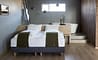 StarctaHotel-Room