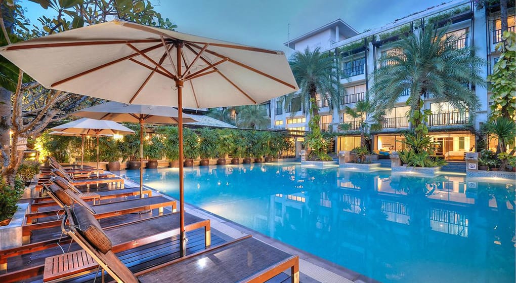 3-Burasari-4-Star-Phuket-Pool