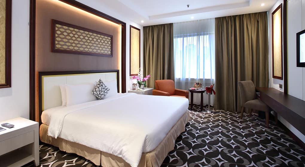 1-Corus-Hotel-(De-Luxe)-Kuala_Lumpur-Bedroom