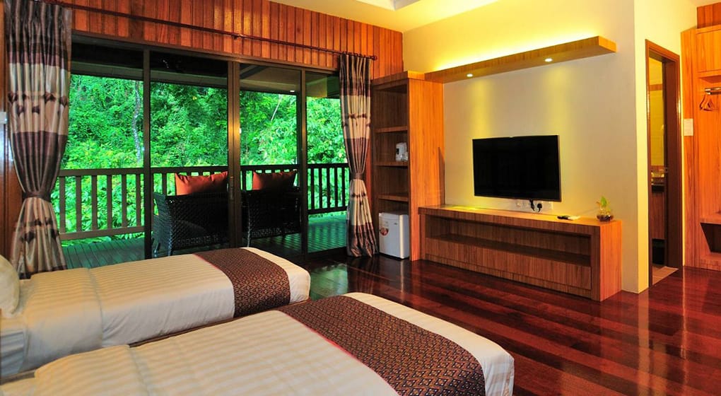 1-MY-Nature-Resort-Sandakan-Bedroom