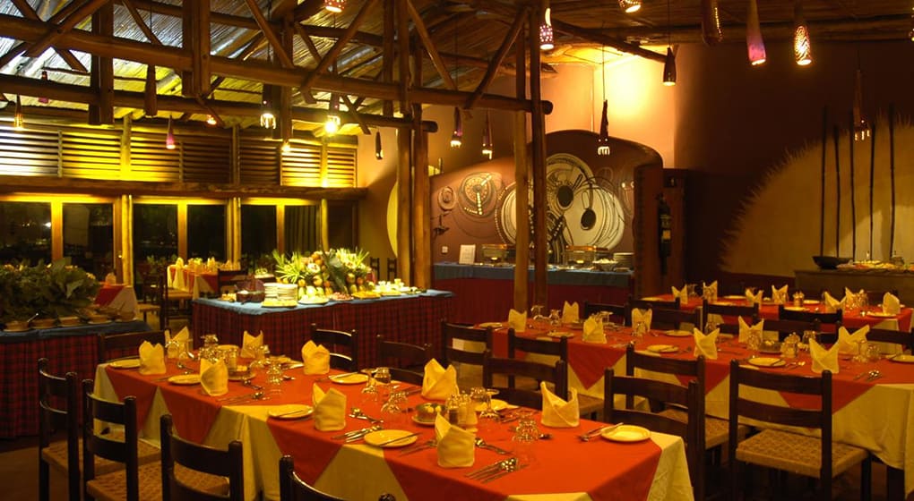 2-Africa-Amboseli-Serena-Lodge-Dining