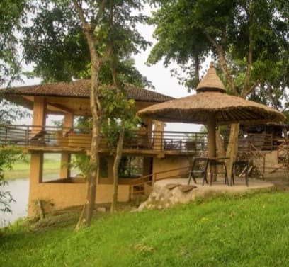 NEPAL-Jungle Villa Resort Exterior