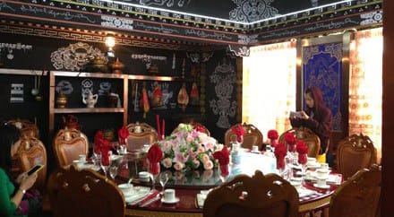 2-TsedangHotel-Tsedang-Dining