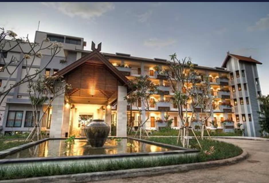 Bintang Flores Exterior